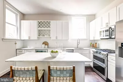 820 7th Street NE, Washington, DC 20002 - Photo 6