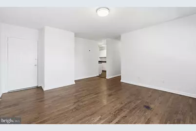 604 Longfellow Street NW #401, Washington, DC 20011 - Photo 4