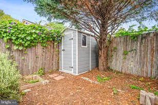481 Ridge St NW, Washington, DC 20001 - Photo 18