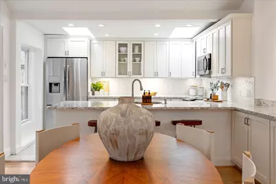 203 9th Street SE, Washington, DC 20003 - Photo 8