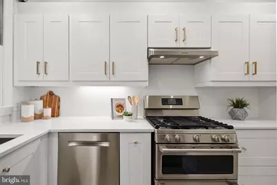 3250 Q Street NW, Washington, DC 20007 - Photo 12