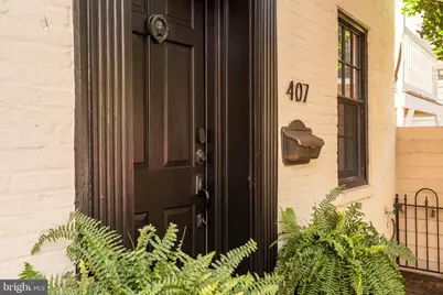 407 Independence Ave SE, Washington, DC 20003 - Photo 2