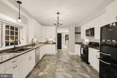 407 Independence Ave SE, Washington, DC 20003 - Photo 8