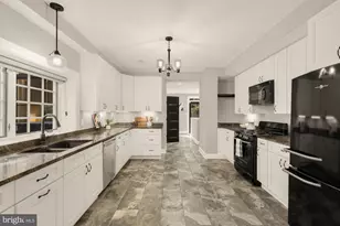 407 Independence Ave SE, Washington, DC 20003 - Photo 8