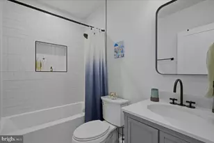2701 Woodley Pl NW, Washington, DC 20008 - Photo 26