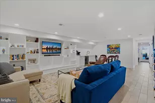 2701 Woodley Pl NW, Washington, DC 20008 - Photo 32