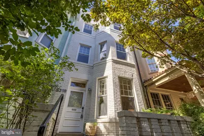 3318 Mt Pleasant Street NW, Washington, DC 20010 - Photo 2