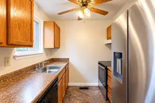 1002 Barnaby Terrace SE, Washington, DC 20032 - Photo 12