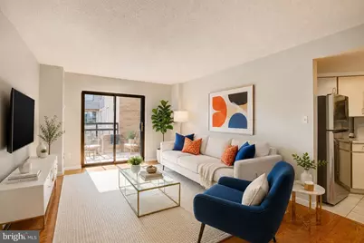 2111 Wisconsin Avenue NW #610, Washington, DC 20007 - Photo 2