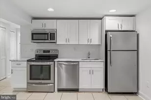 1324 Buchanan St NW, Washington, DC 20011 - Photo 34