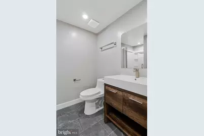 4326 Halley Terrace SE, Washington, DC 20032 - Photo 12