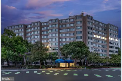 1330 New Hampshire Avenue NW #713, Washington, DC 20036 - Photo 1