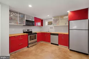928 T St NW, Washington, DC 20001 - Photo 20