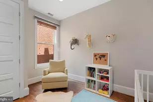 928 T St NW, Washington, DC 20001 - Photo 12