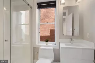 928 T St NW, Washington, DC 20001 - Photo 14