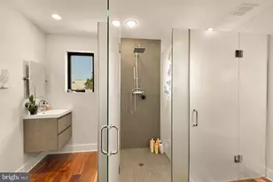 2419 1st St NW, Washington, DC 20001 - Photo 24