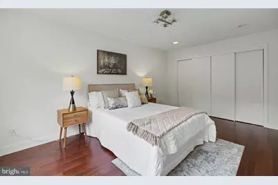 2710 Macomb Street NW #310, Washington, DC 20008 - Photo 24