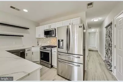 1710 West Virginia Avenue NE #201, Washington, DC 20002 - Photo 6
