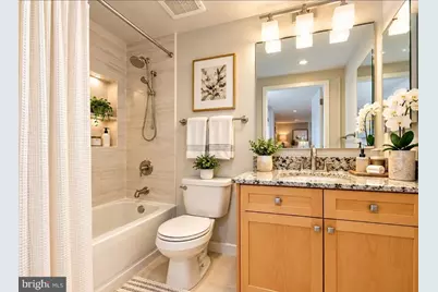 777 7th NW #424, Washington, DC 20001 - Photo 12