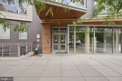 1311 13th Street NW #406, Washington, DC 20005 - Photo 2