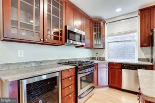 219 T St NE, Washington, DC 20002 - Photo 4