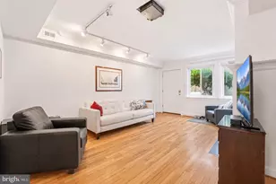 1234 Eton Ct NW, Washington, DC 20007 - Photo 4