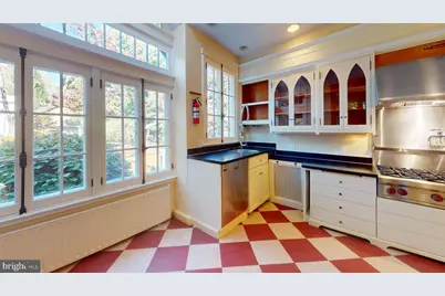 [Address not provided], Washington, DC 20008 - Photo 10