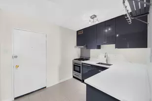 300 M St SW, Washington, DC 20024 - Photo 14