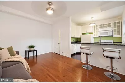 1526 17th Street NW #109, Washington, DC 20036 - Photo 10