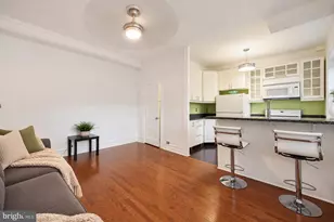 1526 17th St NW, Washington, DC 20036 - Photo 10