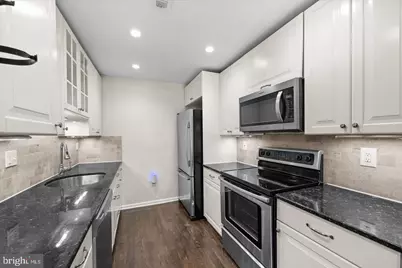 1105 Harvard Street NW #F, Washington, DC 20009 - Photo 4