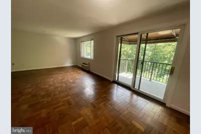 4114 Davis Place NW #308, Washington, DC 20007 - Photo 4