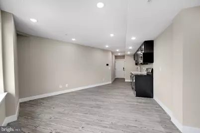1617 Rhode Island Avenue NE #302, Washington, DC 20018 - Photo 2