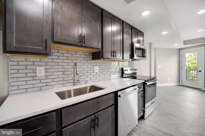 1617 Rhode Island Avenue NE #302, Washington, DC 20018 - Photo 4
