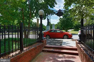 1511 22nd St NW, Washington, DC 20037 - Photo 16