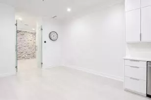 3527 14th St NW, Washington, DC 20010 - Photo 2
