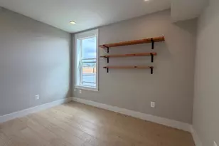 1028 Bladensburg Rd NE, Washington, DC 20002 - Photo 12