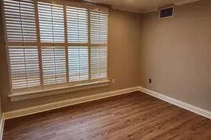 2610 Tunlaw Rd NW, Washington, DC 20007 - Photo 24