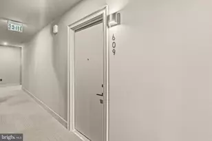 2121 Ward Pl NW, Washington, DC 20037 - Photo 18
