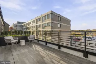 2121 Ward Pl NW, Washington, DC 20037 - Photo 6