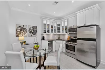 1632 30th Street NW #9, Washington, DC 20007 - Photo 8