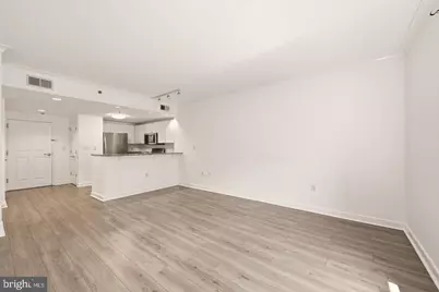 777 7th Street NW #1017, Washington, DC 20001 - Photo 10