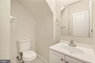 113 15th St SE, Washington, DC 20003 - Photo 8
