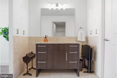 2301 Champlain Street NW #414, Washington, DC 20009 - Photo 22
