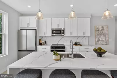 720 Irving Street NE #7, Washington, DC 20017 - Photo 6