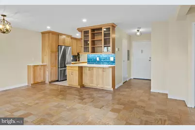 2829 Connecticut Avenue NW #303, Washington, DC 20008 - Photo 8