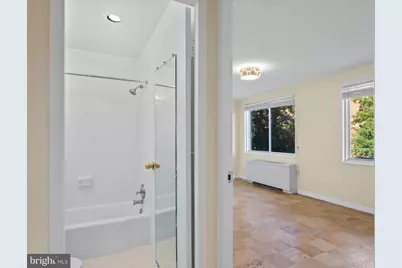 2829 Connecticut Avenue NW #303, Washington, DC 20008 - Photo 10