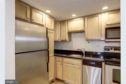 1133 13th Street NW #802, Washington, DC 20005 - Photo 6
