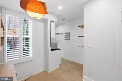 2319 17th Street NW, Washington, DC 20009 - Photo 6