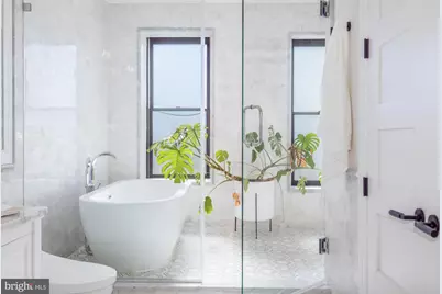 942 T Street NW, Washington, DC 20001 - Photo 24